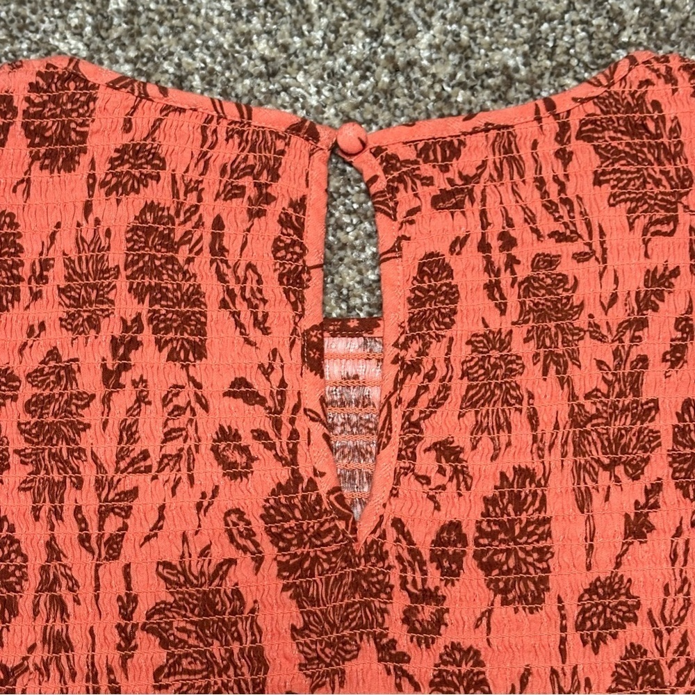 Universal Thread Coral Patterned Blouse - Picture 10 of 12